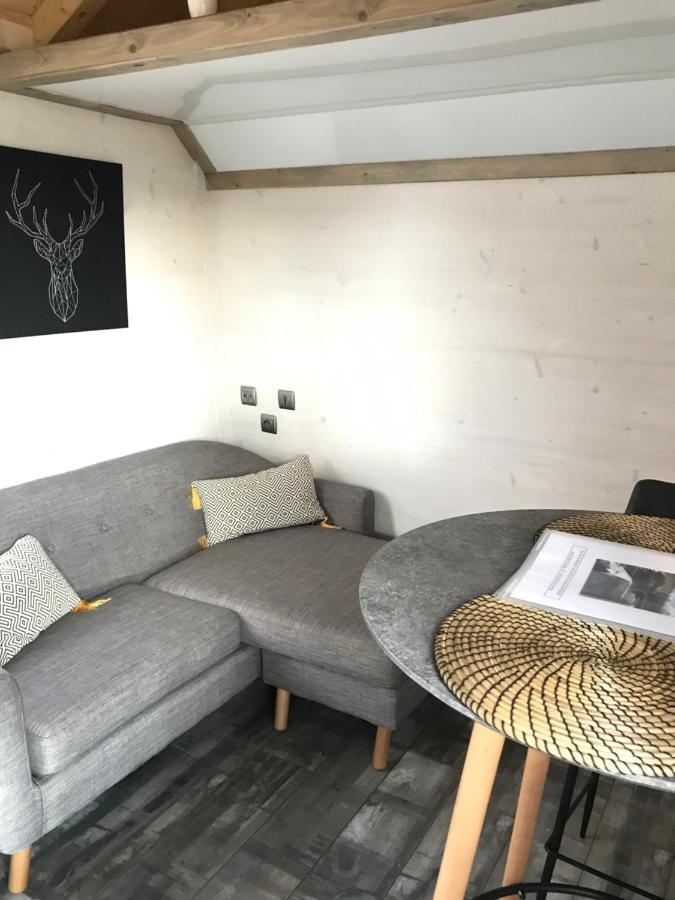 Les Nuits Insolites De La Mothe - Hebergement En Bulle Ou Tiny House Avec Spa Privatif Outremecourt Buitenkant foto